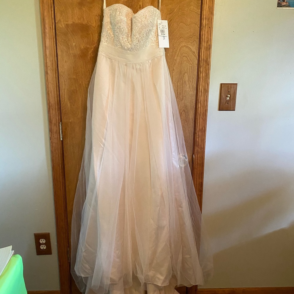 Strapless A-Line Beaded Lace Tulle Wedding Dress